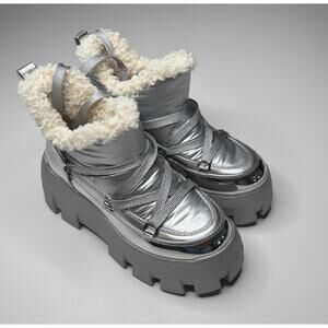 Circus by Sam Edelman Metallic Silver Platform Boots 6